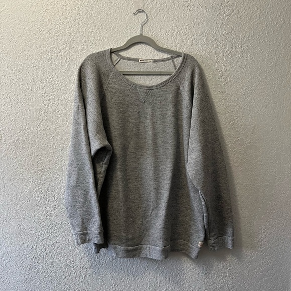 Marine layer Women's Sherpa Crew Pullover in Heather Grey - Picture 2 of 11
